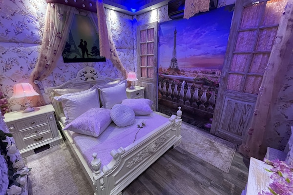 Habitació doble romàntica | Roba de llit d'alta qualitat i matalassos d'escuma viscoelàstica