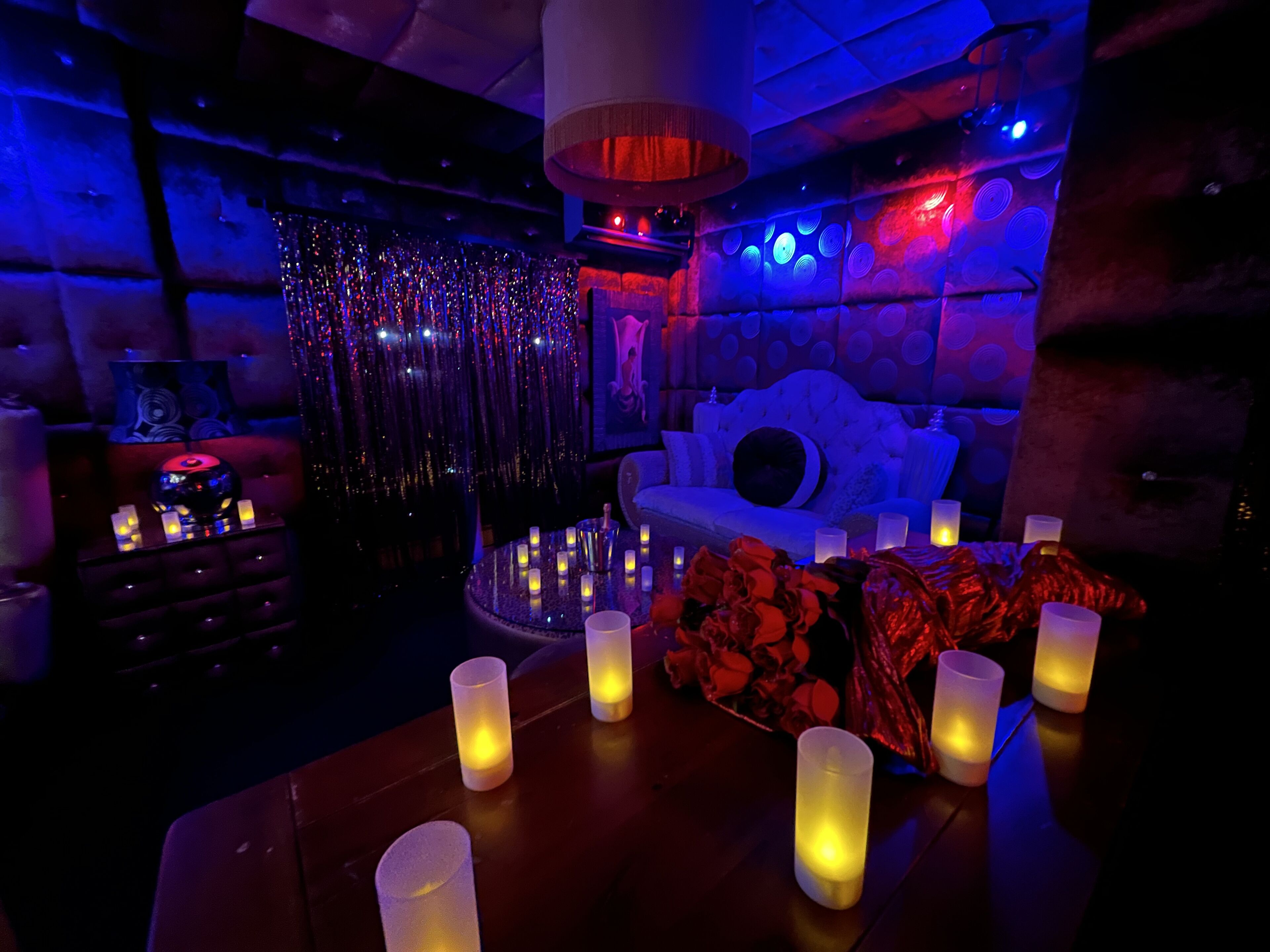 Elite-studiosviitti | Ylelliset vuodevaatteet, memory foam -patjalliset sängyt