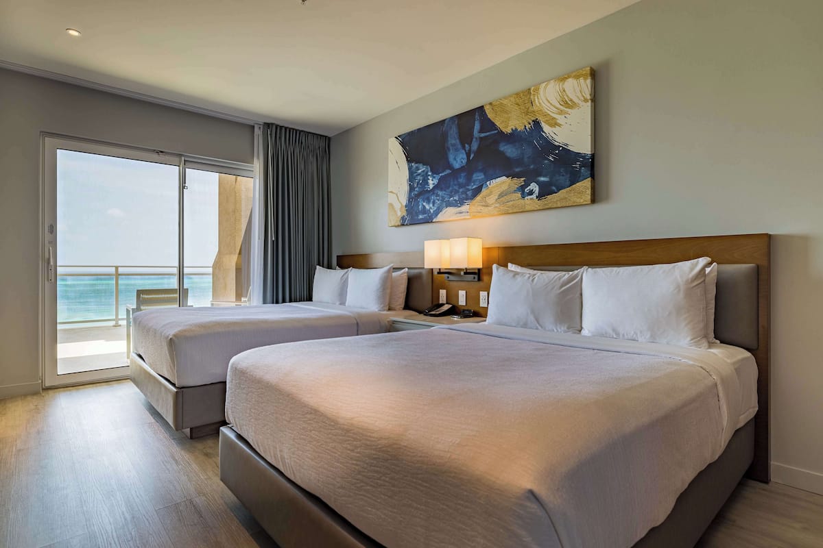 Coffres-forts dans les chambres, bureau