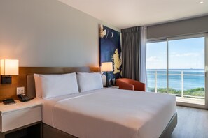 Suite, 1 Bedroom, Ocean View (Top Floor)