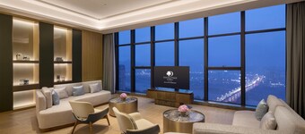 DoubleTree by Hilton Ya'An