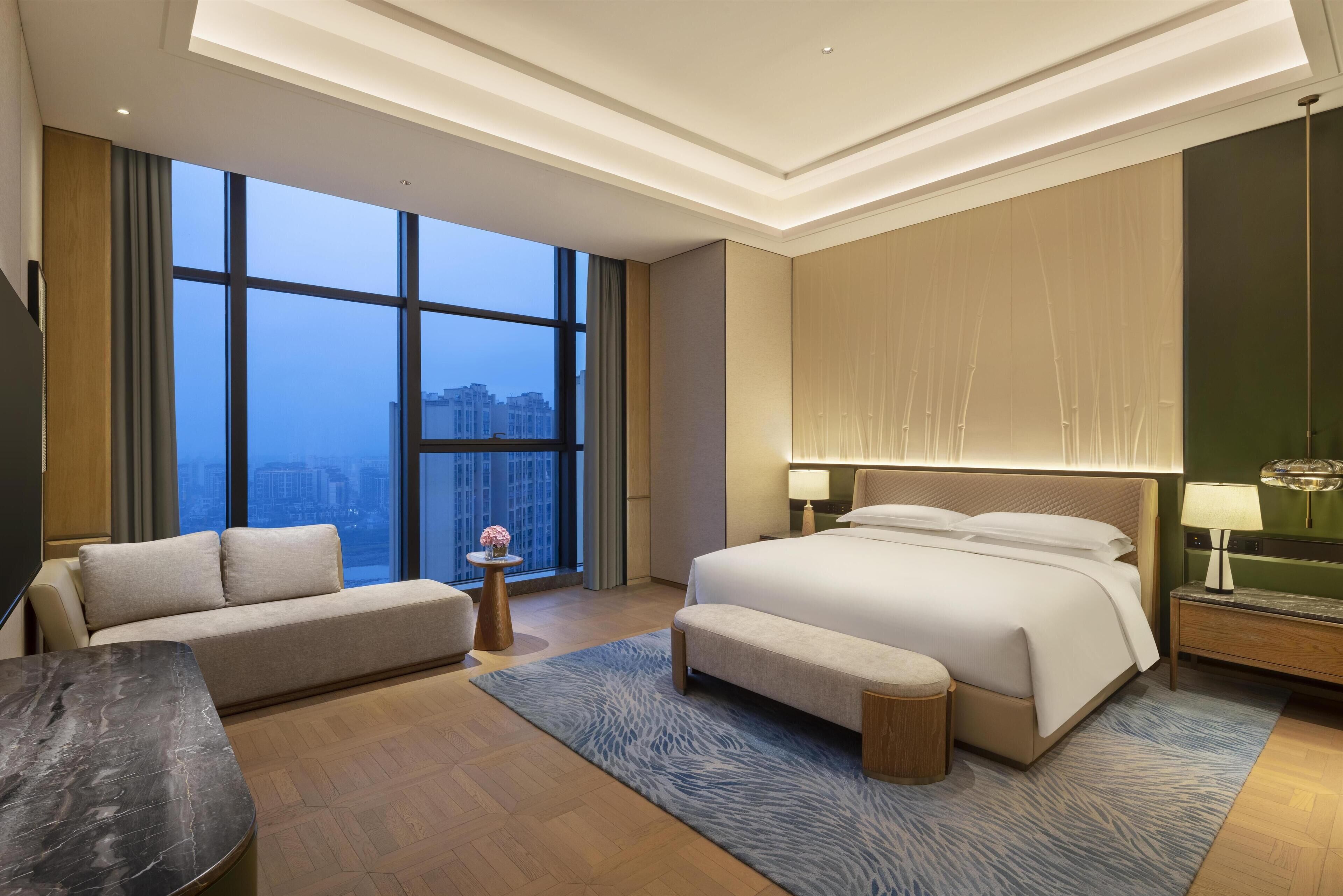 總統套房, 1 張特大雙人床 | 羽絨被、房內夾萬、手提電腦工作空間、遮光窗簾/窗簾