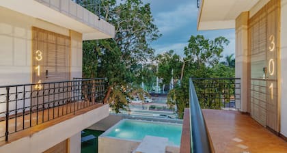 Hotel Plaza by Kavia