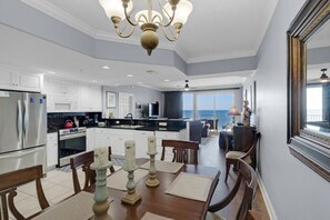 냉장고, 전자레인지, 오븐, 쿡탑