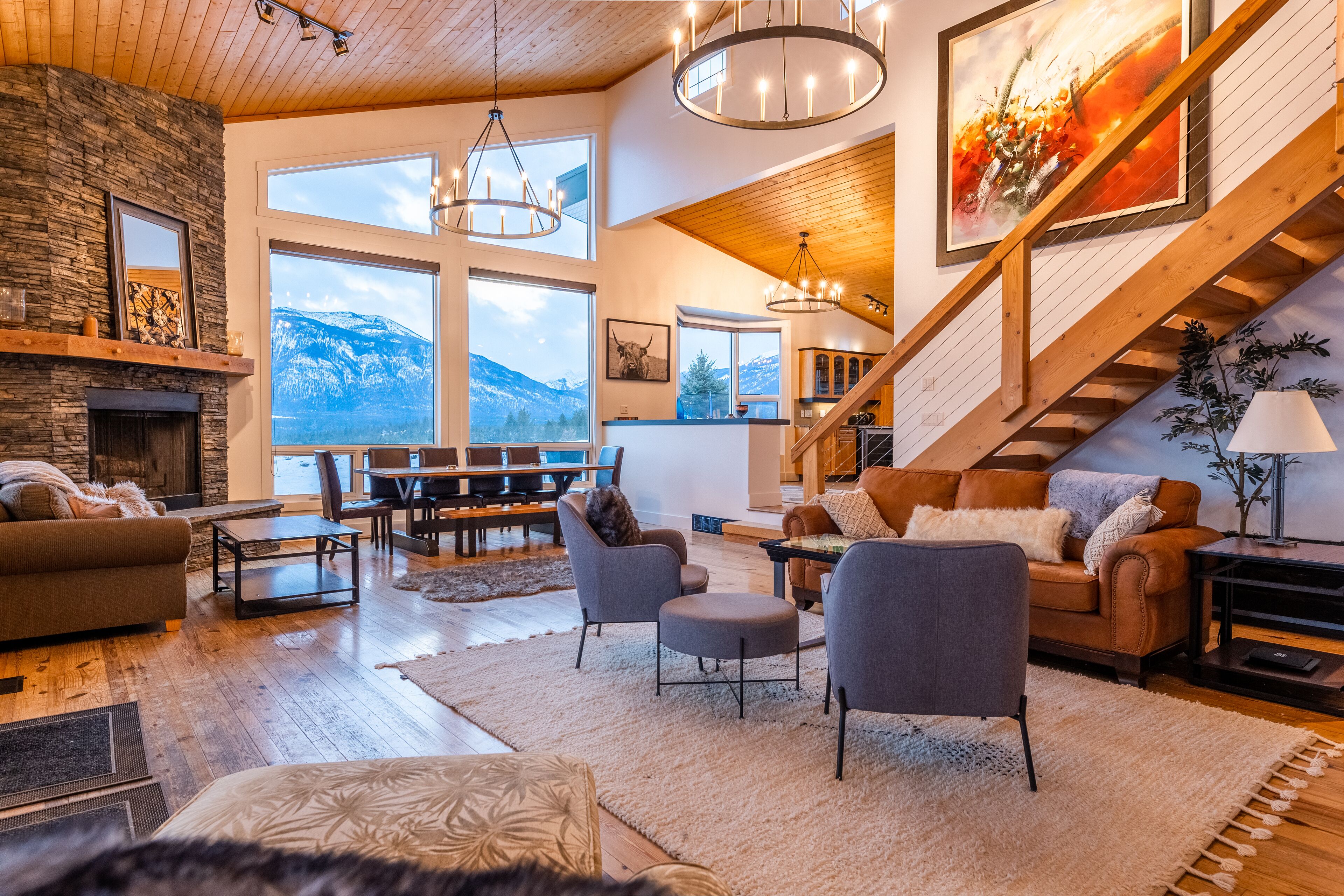 The Reimagine Ranch - Spectacular Mountain Acreage w/ pool.