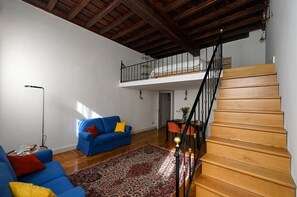 Interior - Cozy loft next to Spanish Steps (Roma)