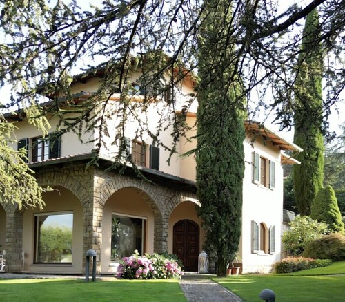 Cipressino Villa Tuscany, pool near the historic centre