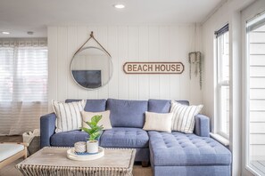 Smart TV, fireplace, foosball, books