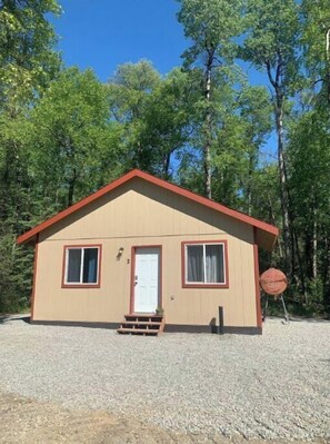 Exterior - Peaceful Talkeetna Getaway #3 (Talkeetna)
