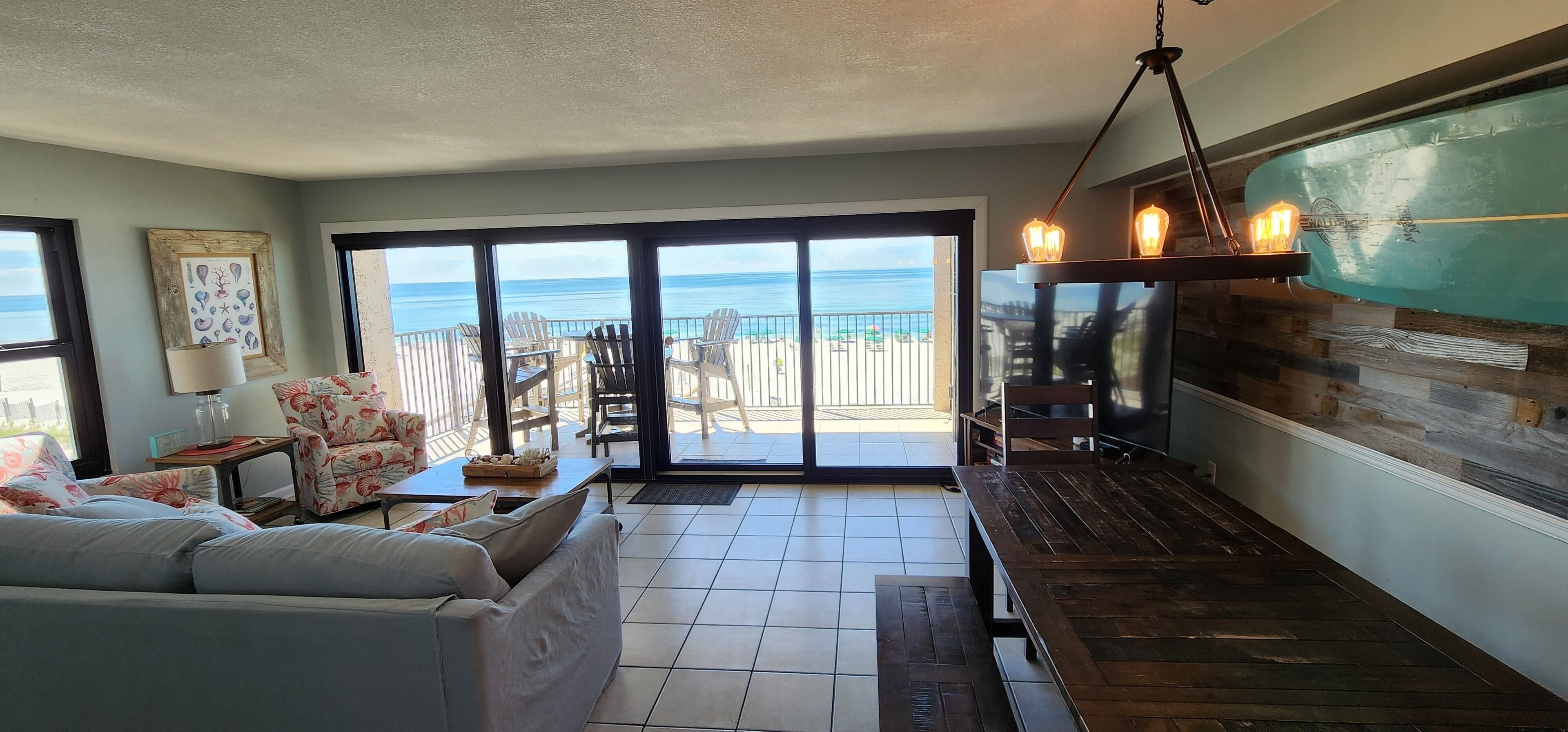 リビング エリア