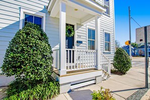 تفاصيل الفندق من الخارج