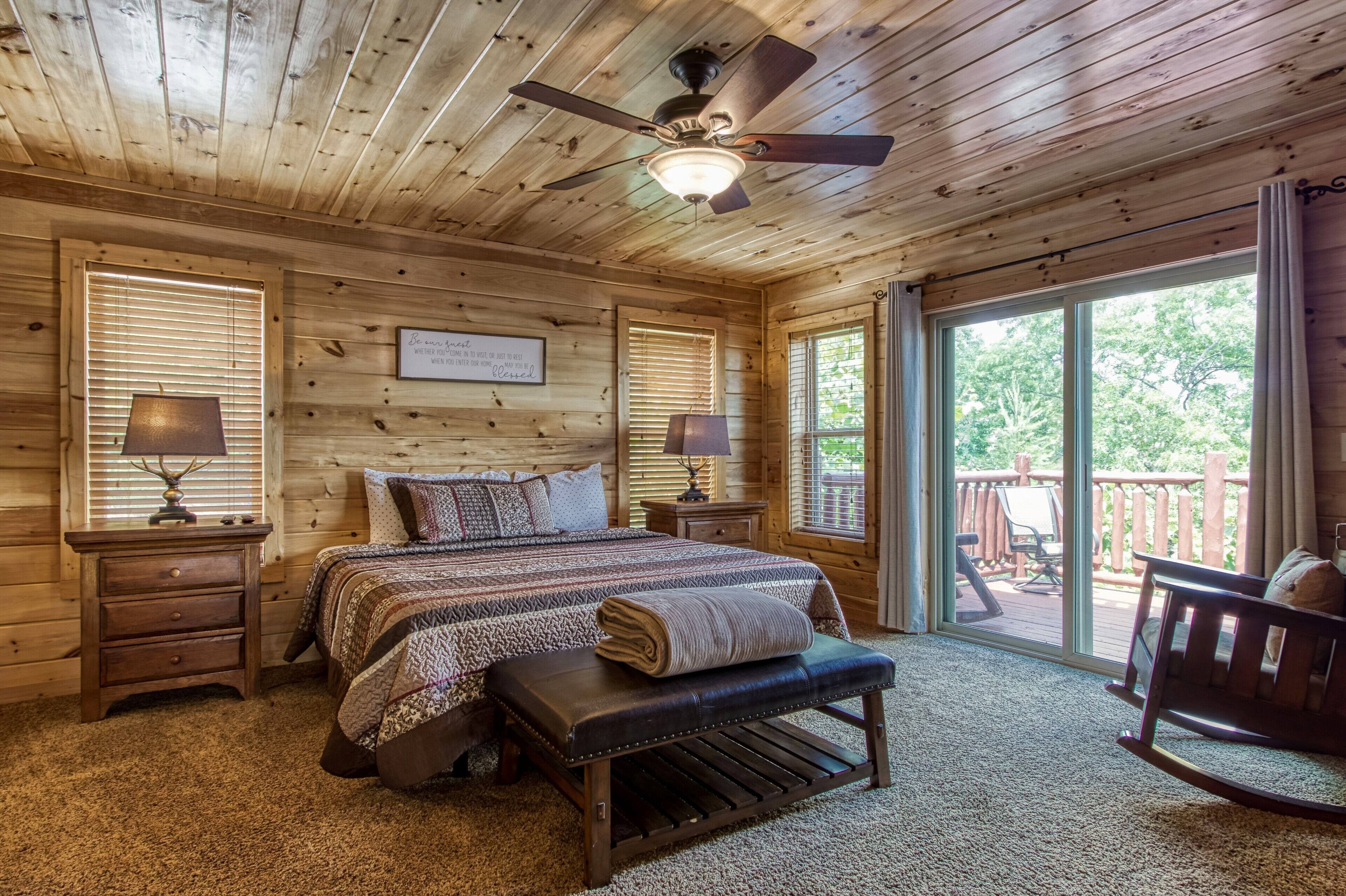 This cabin is a 6 bedroom(s), 4.5 bathrooms, located in Wears Valley, TN.
