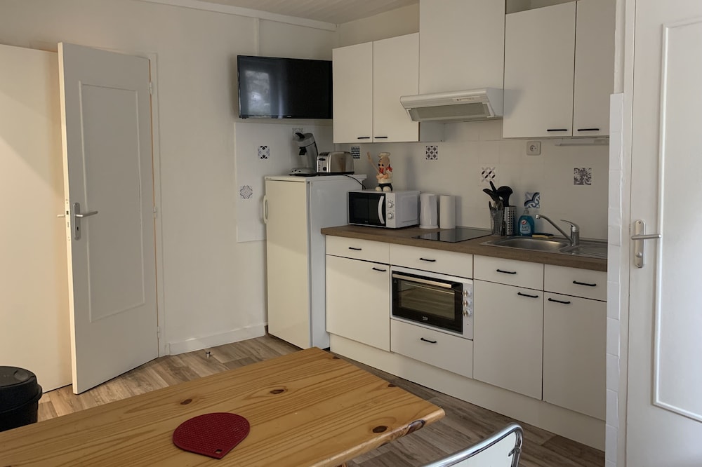 Apartment for 4 people, 1 bedroom, Wifi, near the Center