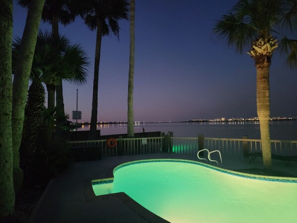 Outdoor pool, a heated pool