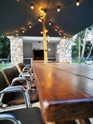 Outdoor dining