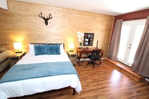 3 habitaciones, escritorio, tabla de planchar con plancha y wifi gratis