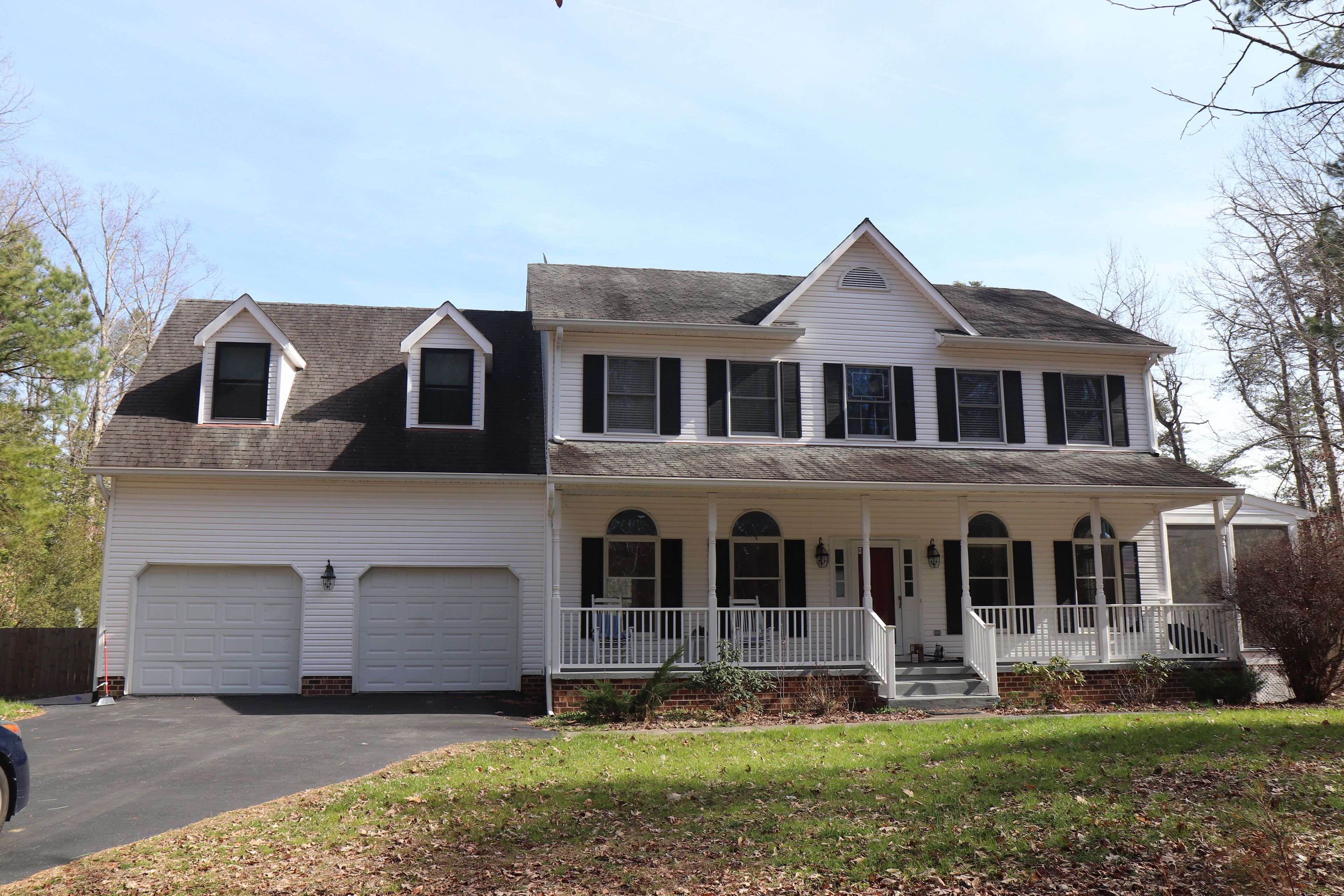 Want seclusion for your vacation? 5 acres of serenity!