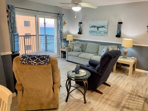TV - Holiday at the Beach! Ocean & River Views with weekly discounts!! (Daytona Beach)