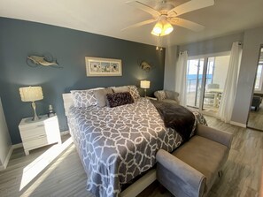 2 bedrooms, WiFi, bed sheets - Holiday at the Beach! Ocean & River Views with weekly discounts!! (Daytona Beach)