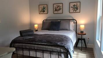 3 chambres, fer et planche à repasser, accès au Wi-Fi (inclus)