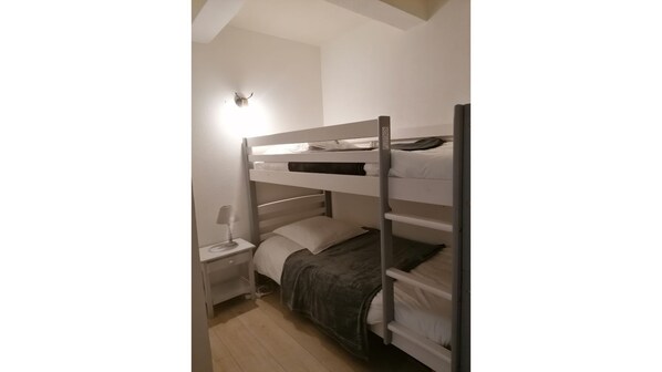 2 chambres, fer et planche Ă repasser, Wi-Fi gratuit