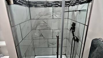 Shower, towels