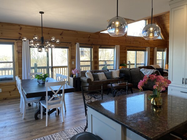 スマートテレビ、暖炉、テレビゲーム