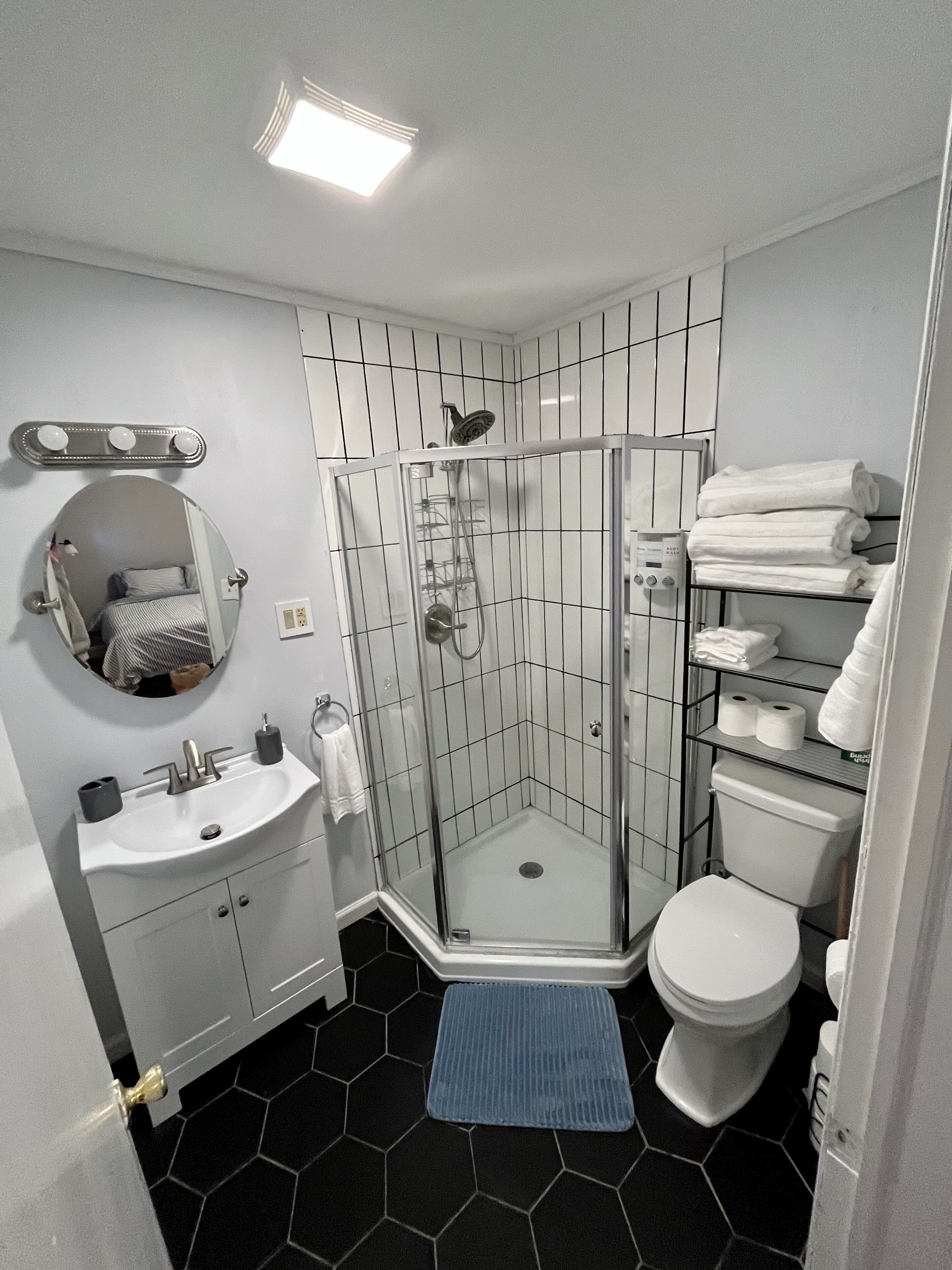 Charming 3BR/2BA Ranch House in North Raleigh