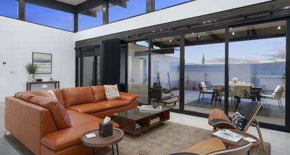 New Modern Custom Home, Located in Beautiful Carefree, Arizona