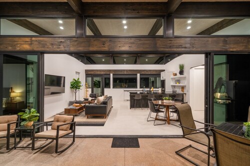 RELAX in this STYLISH CASITA LOCATED IN THE HEART OF CAREFREE, ARIZONA