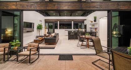 RELAX in this STYLISH CASITA LOCATED IN THE HEART OF CAREFREE, ARIZONA