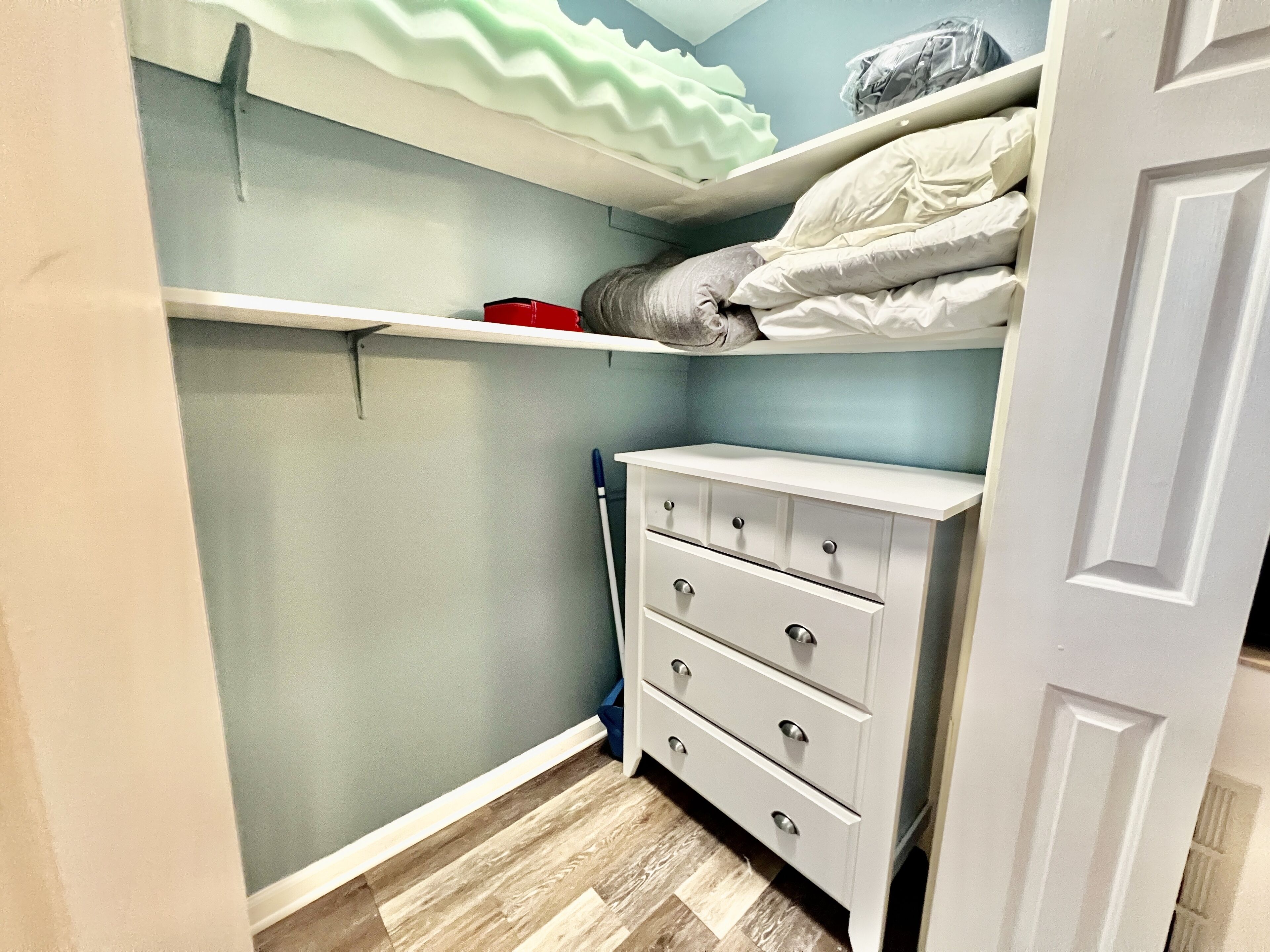 The Nashville Suite ~ 5*Location ~ Private Entrance ~ Free Parking