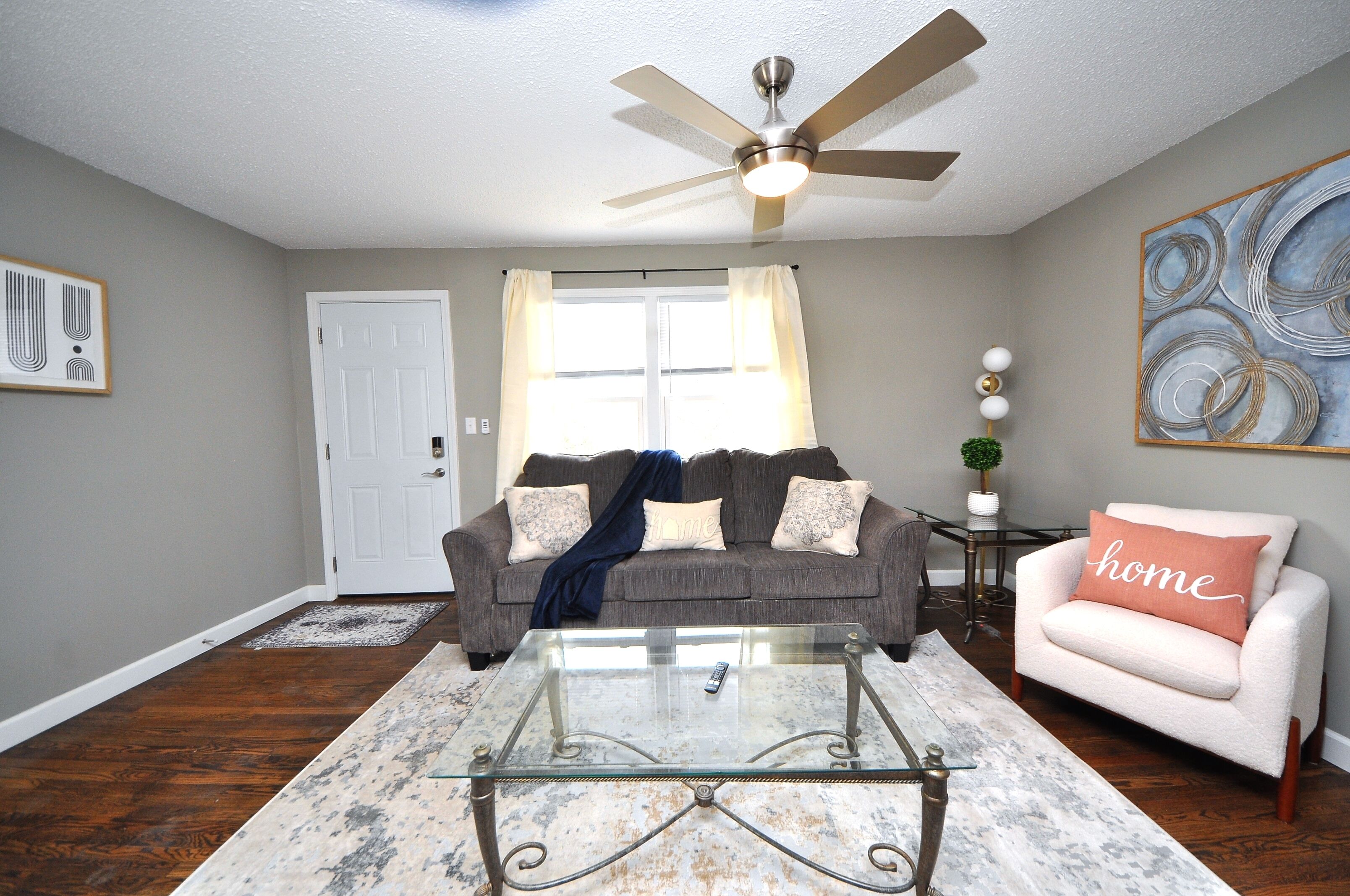 Cheerful 2-Bed Townhome Near Park w Garage Parking