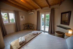 2 Schlafzimmer, Bügeleisen/Bügelbrett