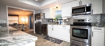 Marlin on Merritt Pool House featuring Private Game Room, Mini Golf & Fire Pit!