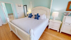 3 bedrooms, WiFi, bed sheets - Ocean Views & Central location~ Pier Point Villas B202 (Folly Beach)