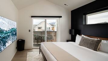 2 chambres, bureau, fer et planche Ă repasser, lit parapluie