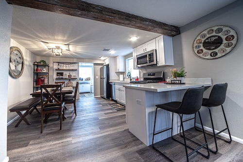 Cozy home a mile from downtown.