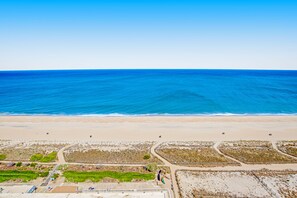Enjoy a peaceful beachfront setting with access to the wide, sandy beach and calm ocean.