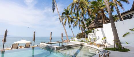 Udendørs pool, opvarmet pool