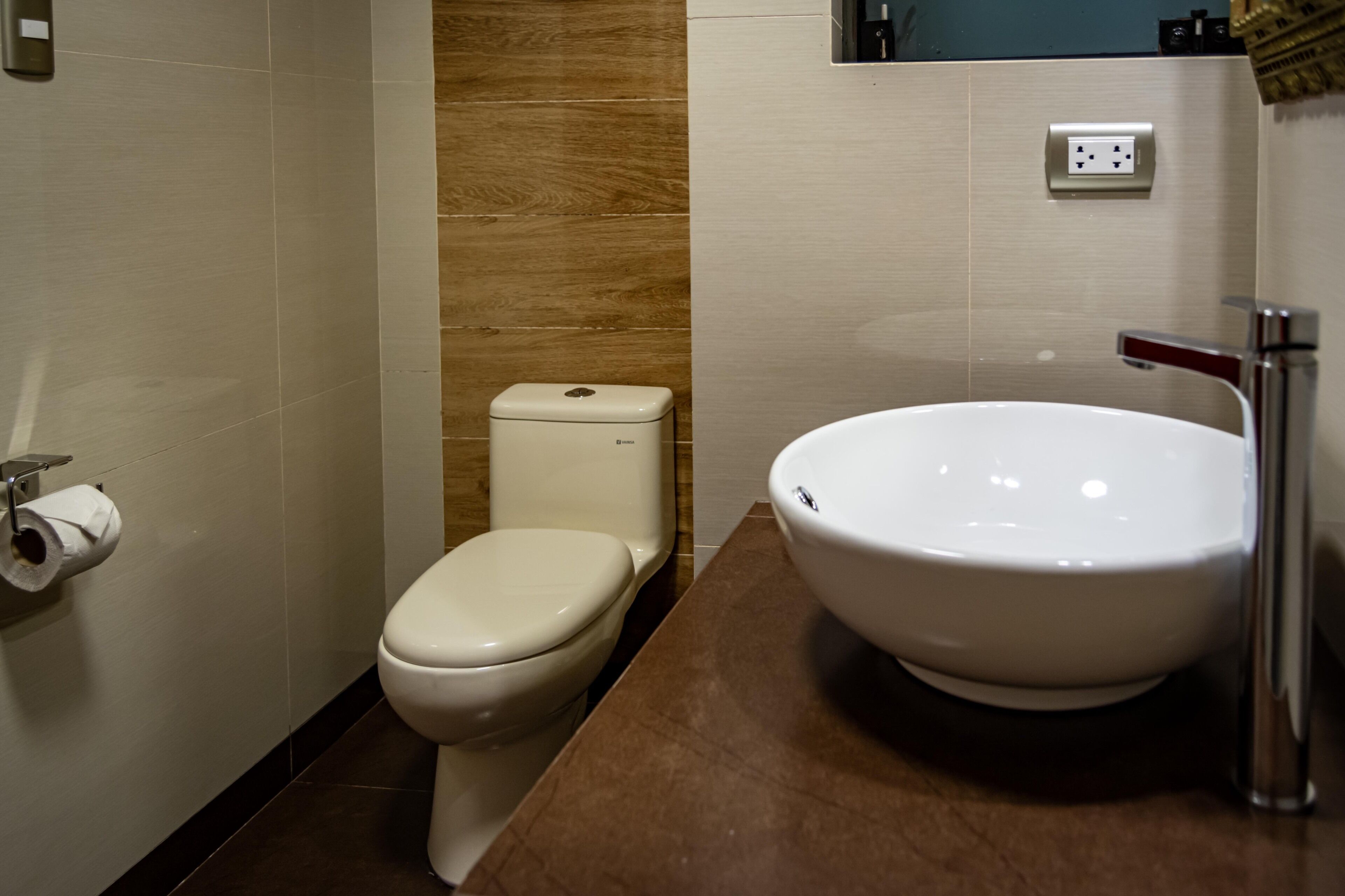standard twin room | bathroom