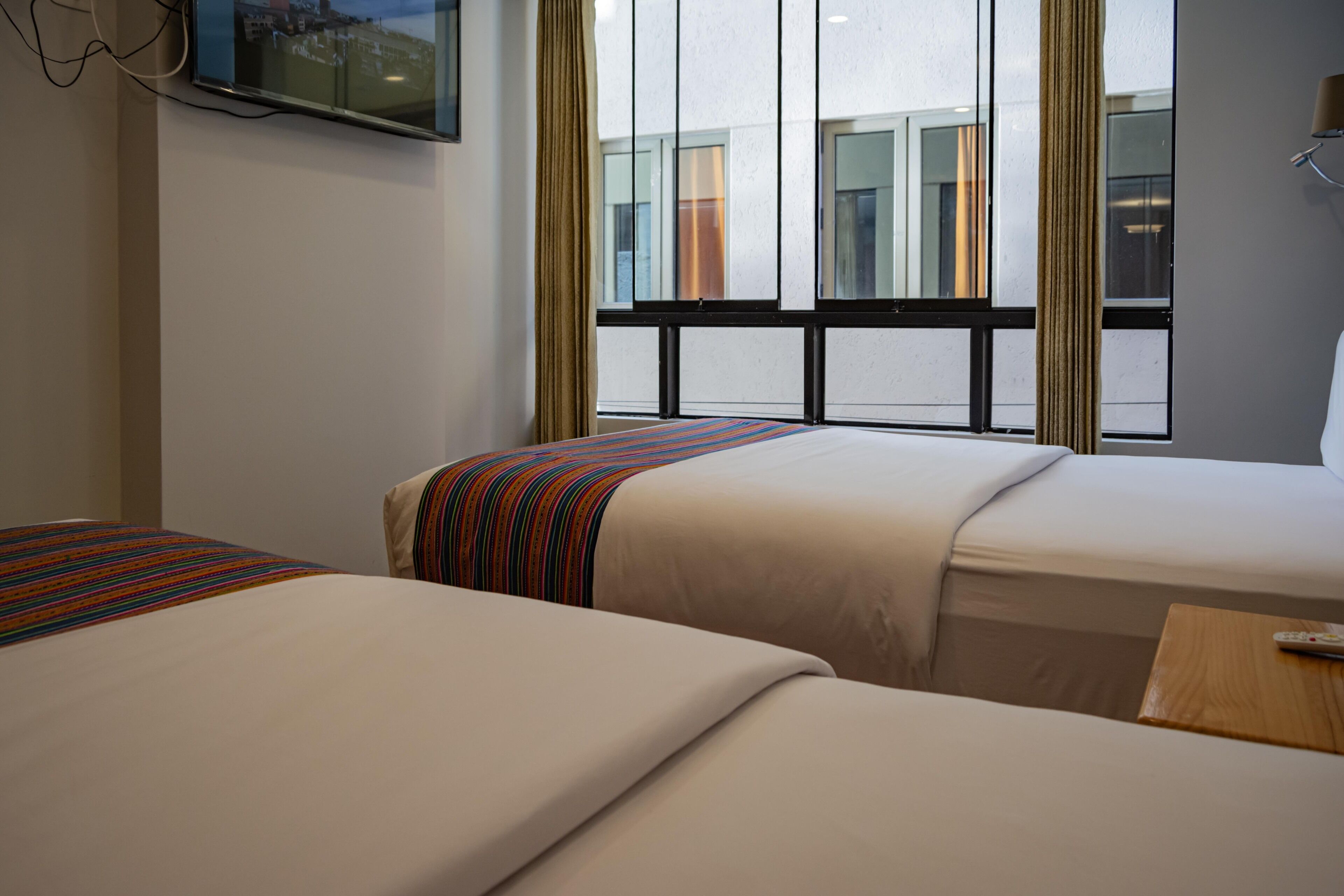 standard twin room | free wifi