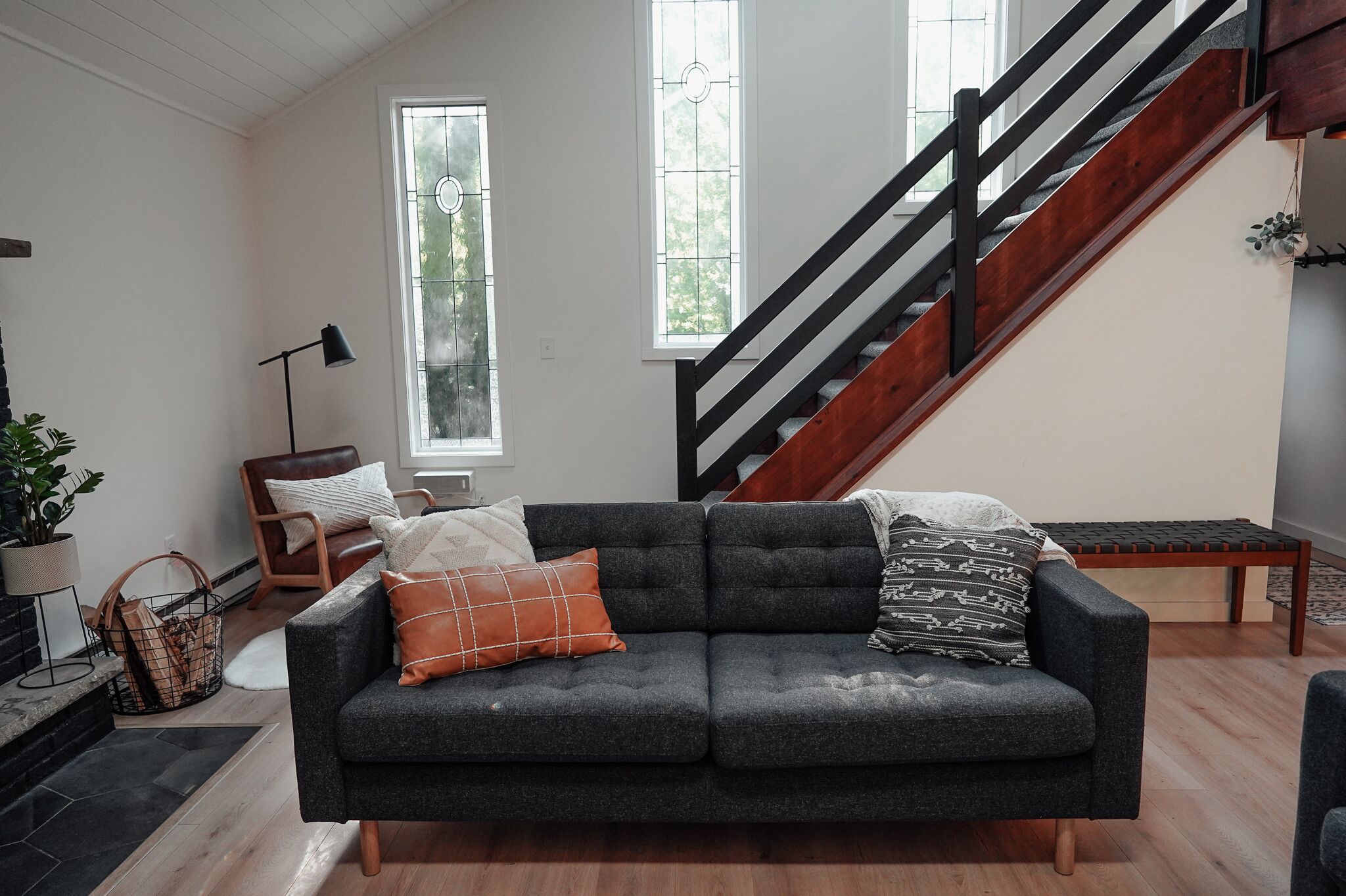 Norwood | Modern Poconos Chalet (New Hot Tub!)