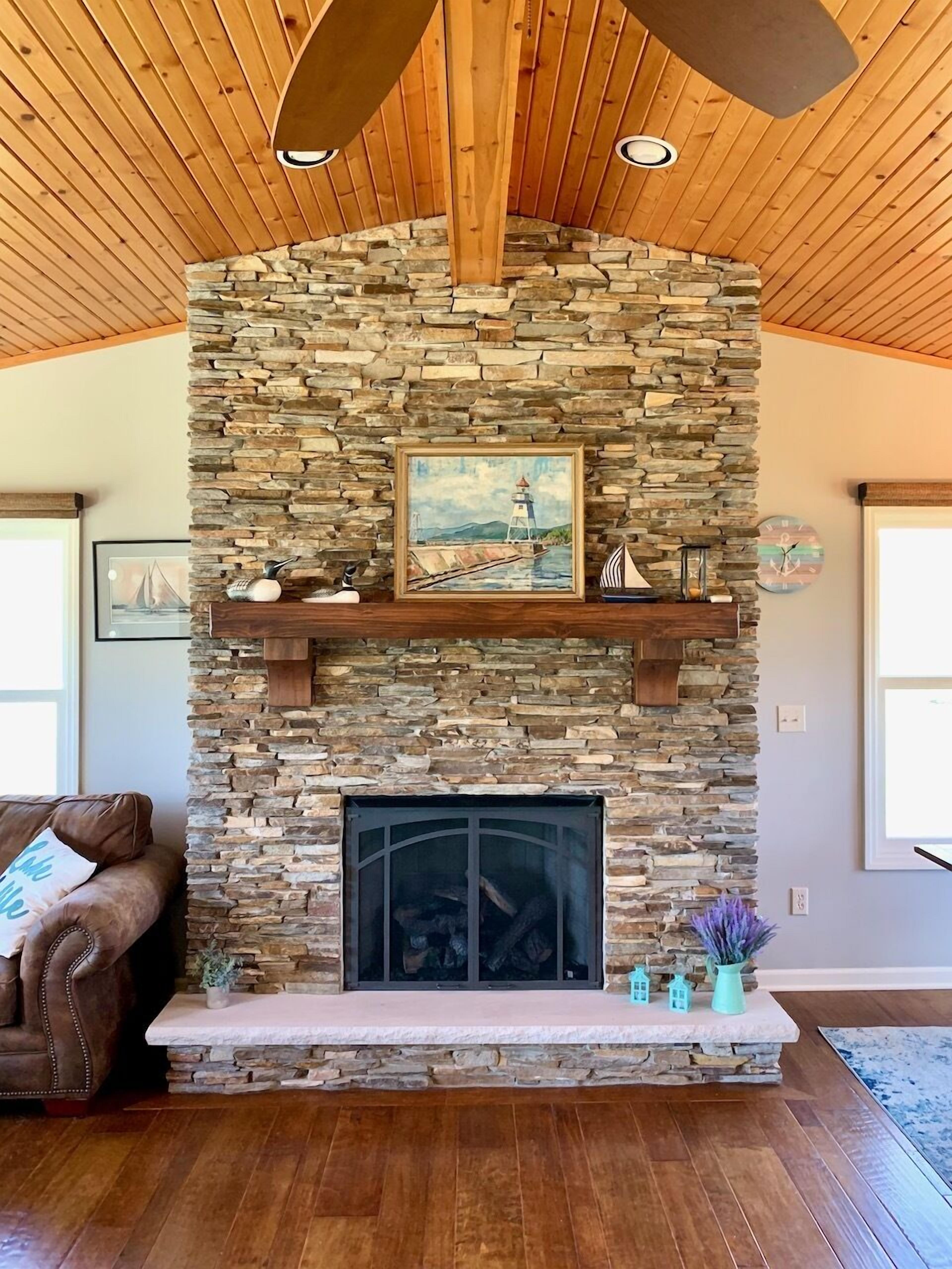 Modern Lakefront Home w/Fireplace near Ski Resort and Notre Dame