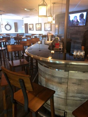 Bar (in der Unterkunft)