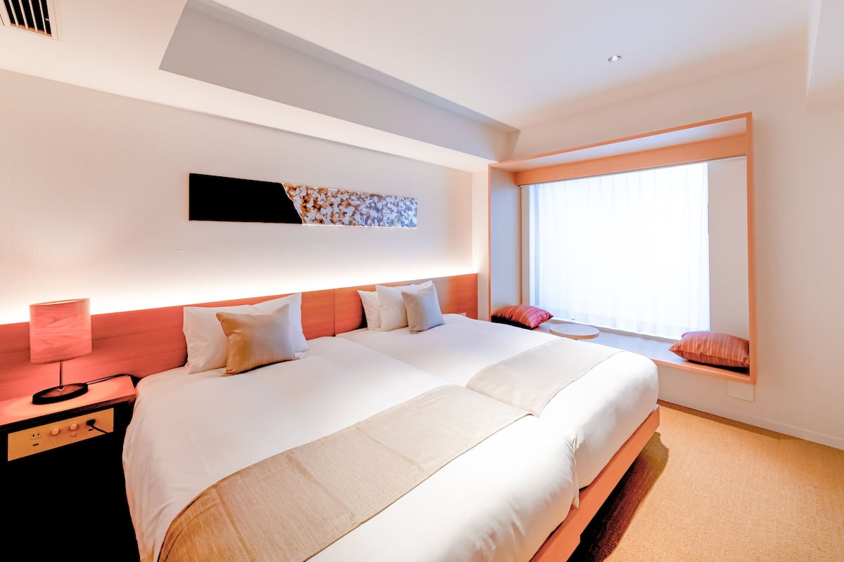 In-room safe, blackout curtains, soundproofing, iron/ironing board