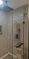 Artículos de tocador ecológicos, toallas, jabón, shampoo