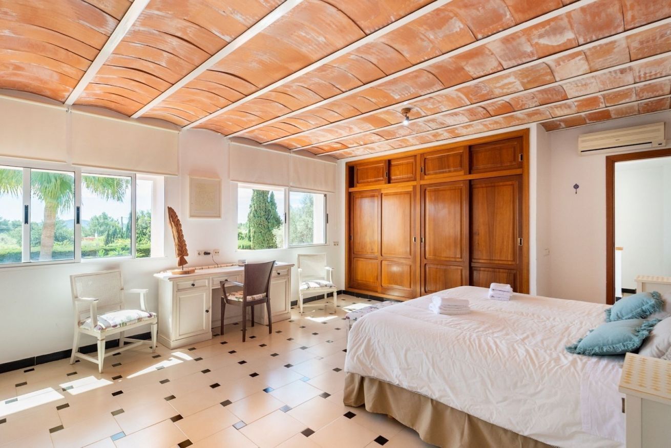 4 habitaciones, cuna de viaje y wifi 