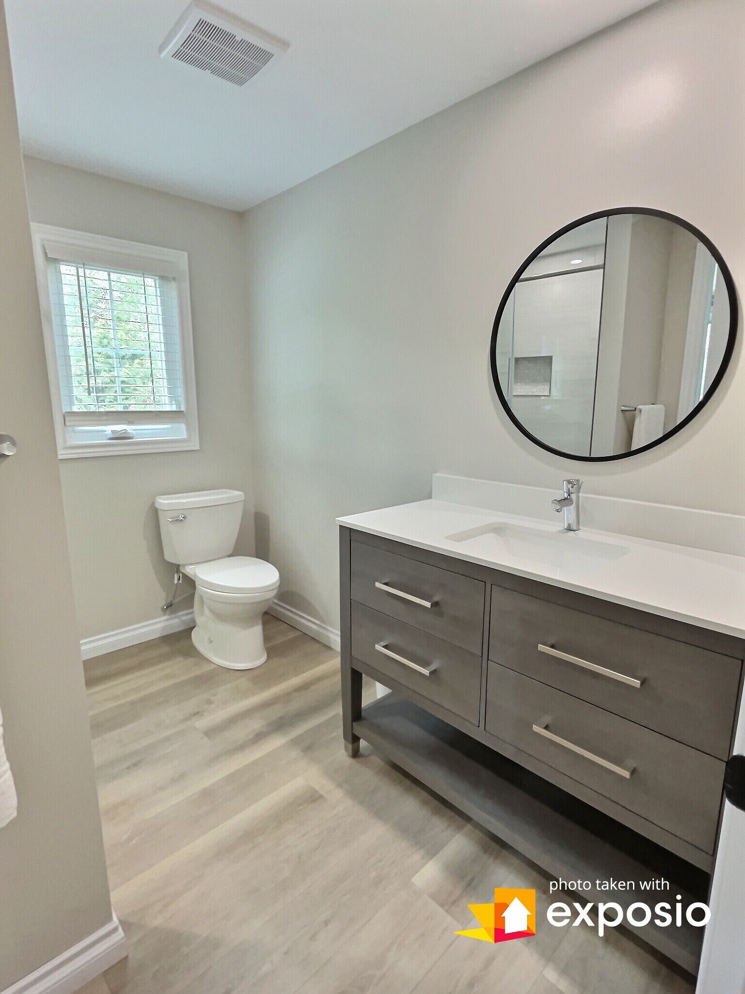 Gorgeous Renovated 5 BDR Century Home - Steps Away from Port Elgin's Main Beach!