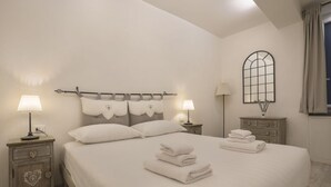 2 bedrooms, iron/ironing board, WiFi, bed sheets - Florence Little Suite - Sweet Dreams in Florence (Firenze)
